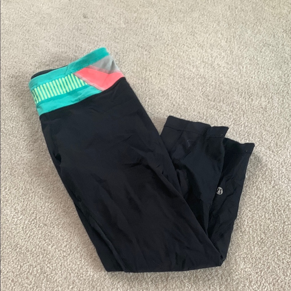 Lululemon 23” Leggings with Colorful Waistband (Size 6)